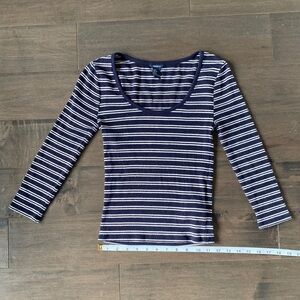 3/4 sleeve striped long sleeve navy blue and white